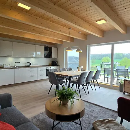 Suedgarten Mit Kamin An Der Ostsee