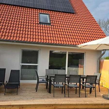 Suedgarten Mit Kamin An Der Ostsee * Kalkhorst