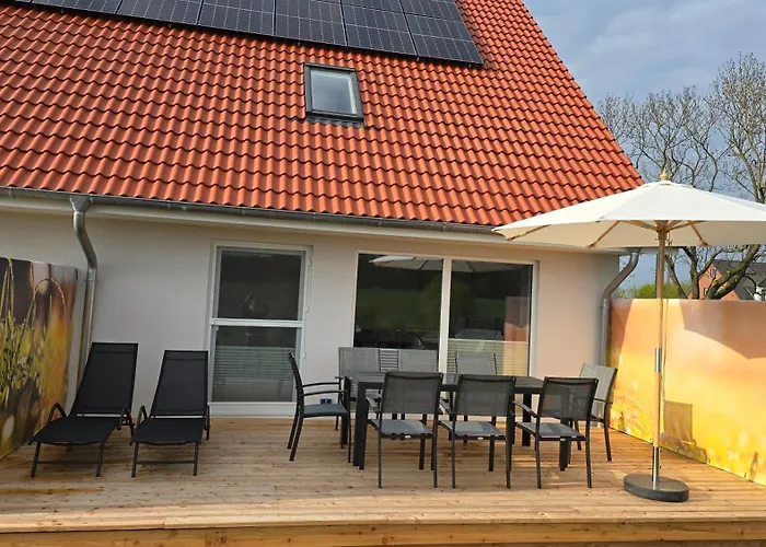 Suedgarten Mit Kamin An Der Ostsee * Kalkhorst